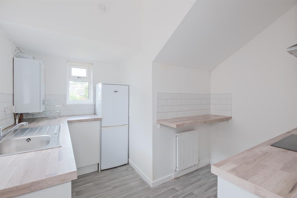 Property photo 2 of 28 022-446 Main Street, Wishaw, ML2 7Pl.Jpg
