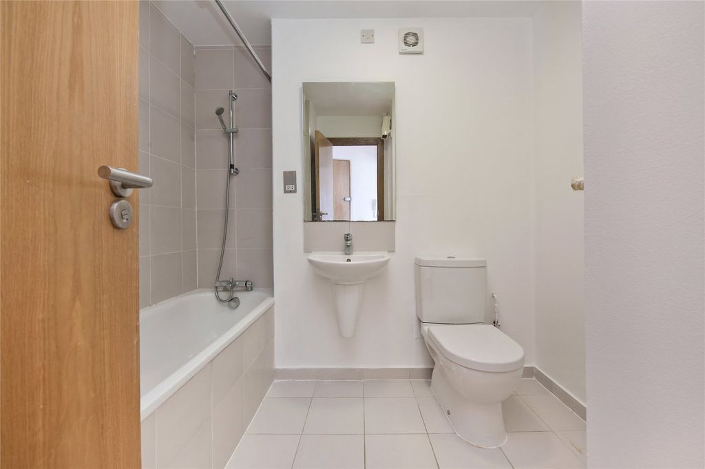 Property photo 2 of 5 Bathroom