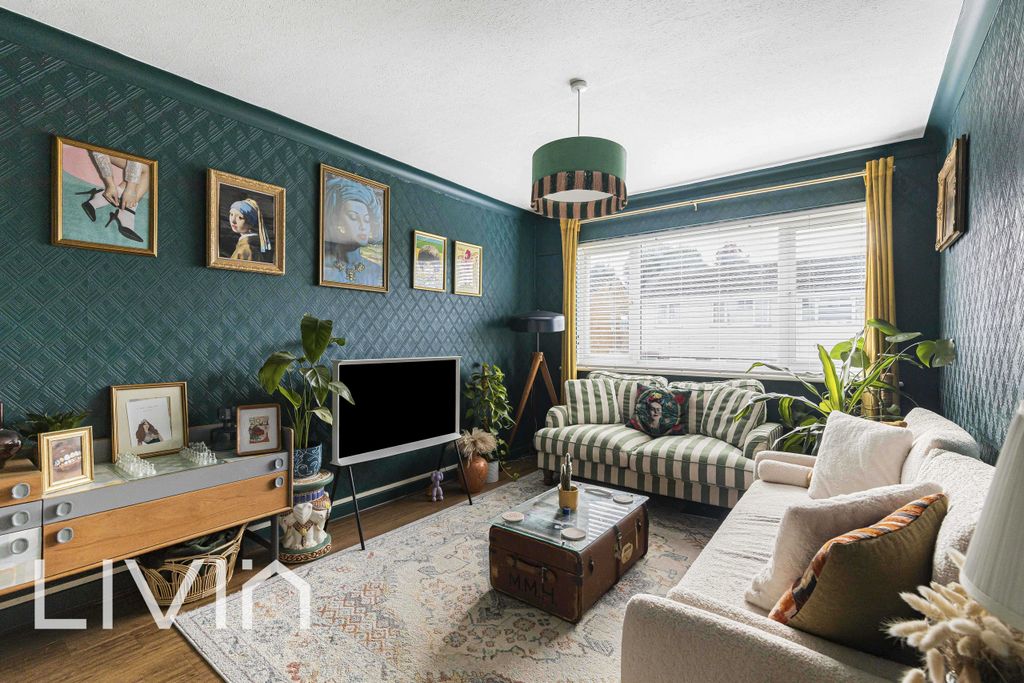 Property photo 3 of 16 025A8140