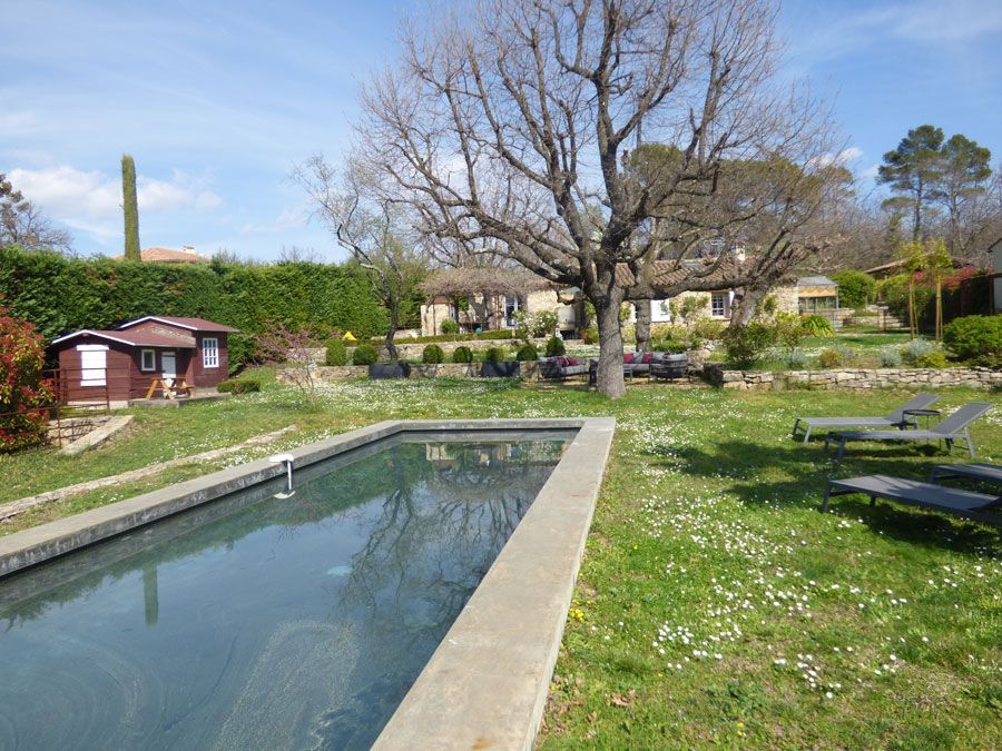 Property photo 2 of 26