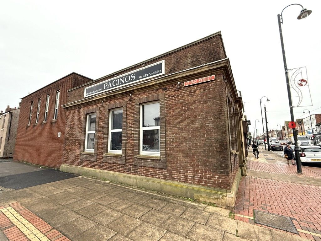 Property photo 2 of 7 Photo 2