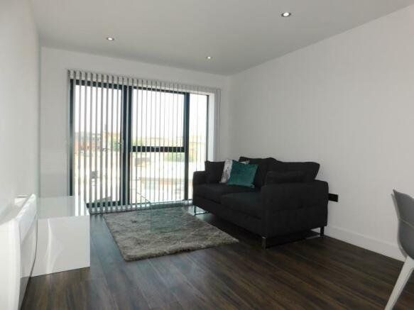 Property photo 3 of 7 Picture No. 05