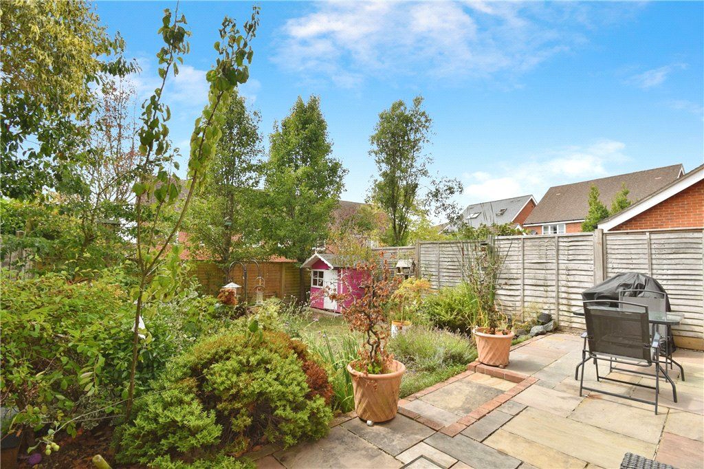 Property photo 2 of 12 Picture No. 11