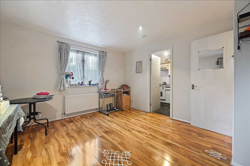 Property photo 1 of 11 Main Picture
