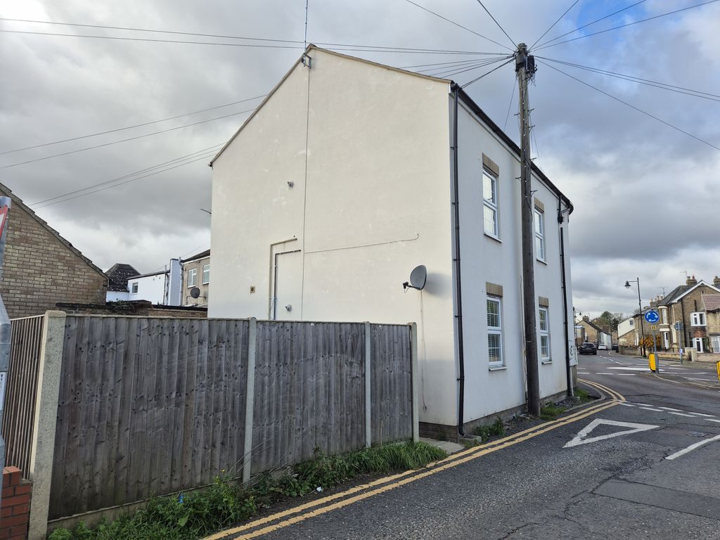 Property photo 2 of 4 1000017672.Jpg