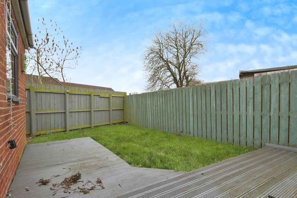 Property photo 3 of 14 3591916