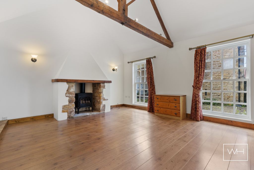 Property photo 3 of 20 Wh_The Old Byre, Hickleton 08