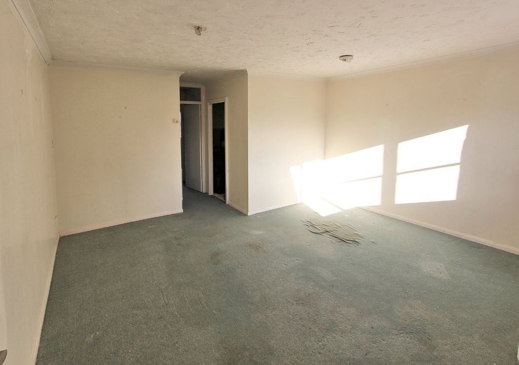 Property photo 3 of 8 Picture No. 07