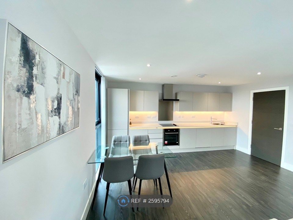 Property photo 3 of 19