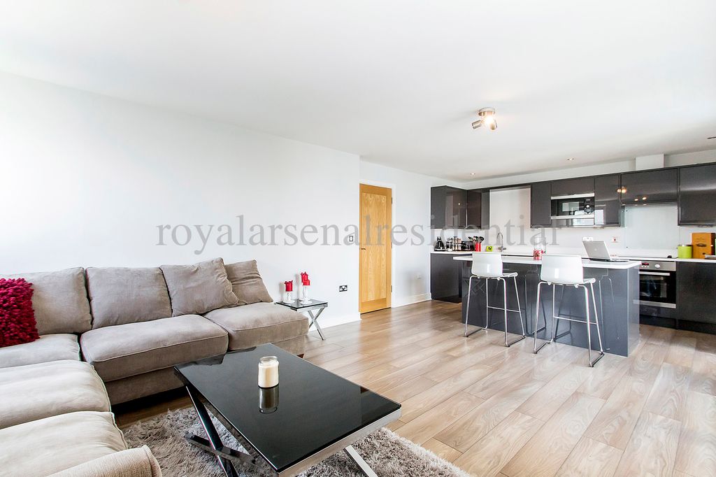 Property photo 3 of 9