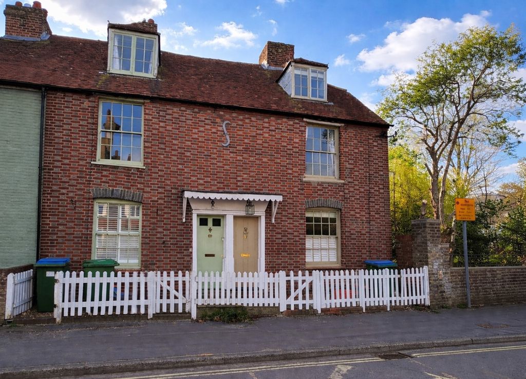 Property photo 1 of 24