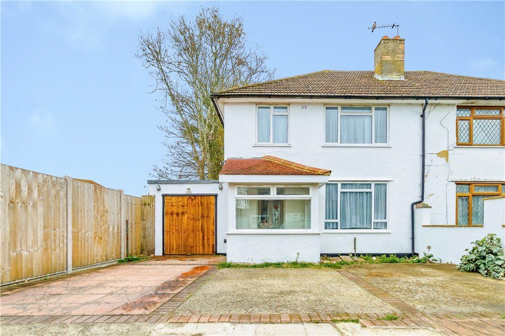 Property photo 1 of 12 Front View