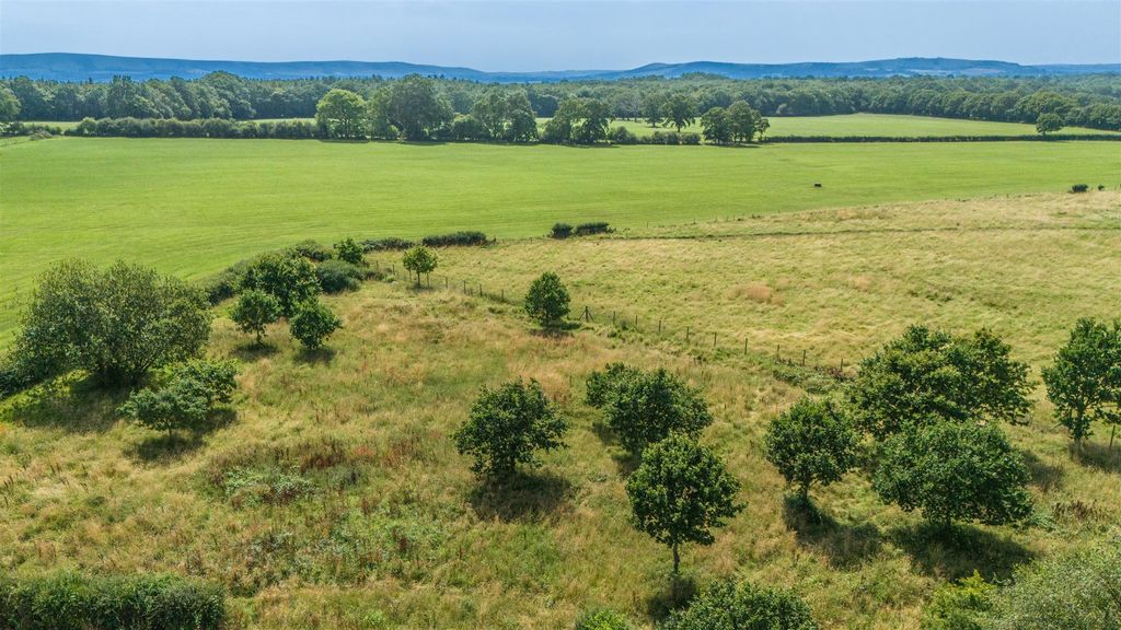 Property photo 2 of 22 Ty Llon Drone-14.Jpg