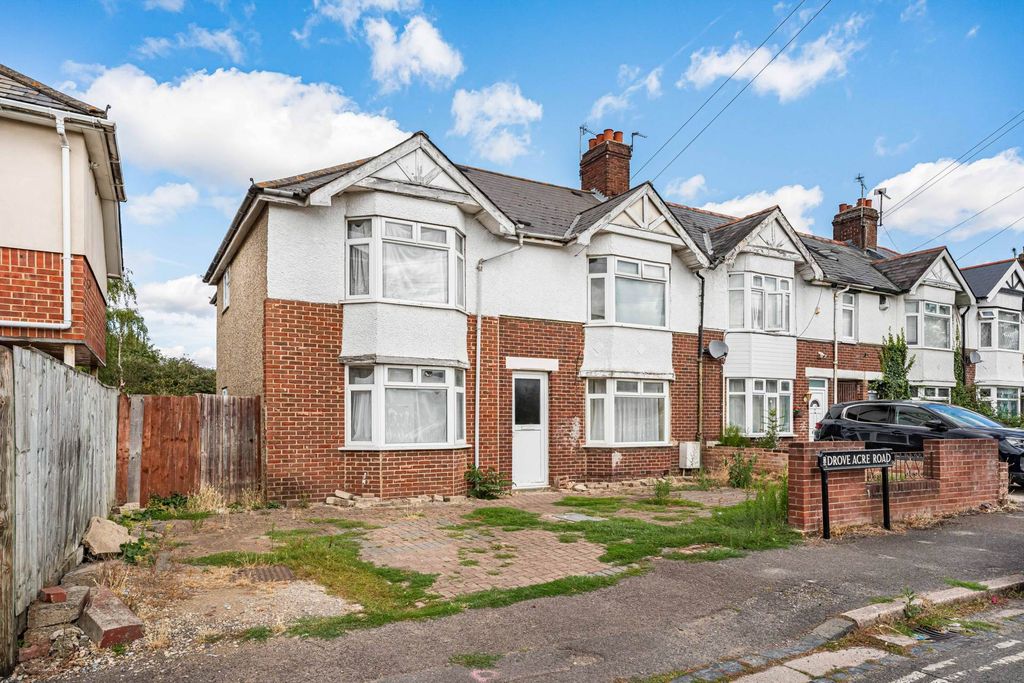 Property photo 3 of 52