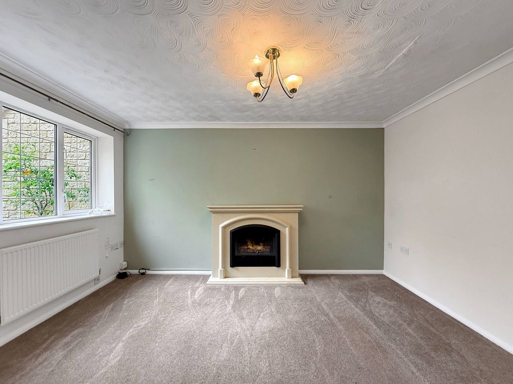 Property photo 3 of 22