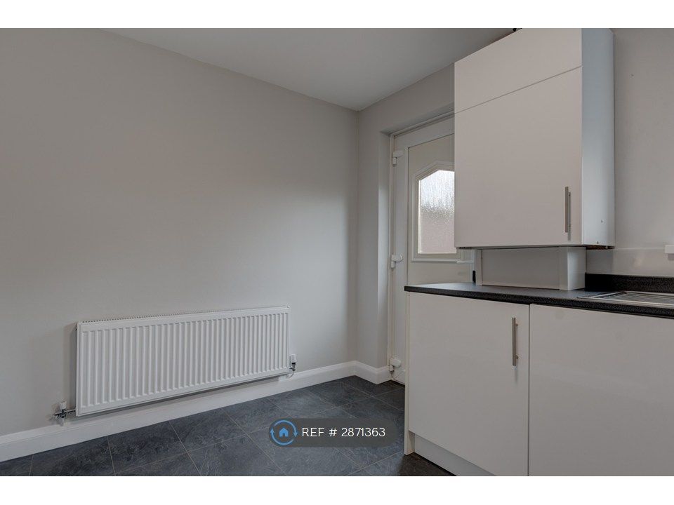 Property photo 3 of 26