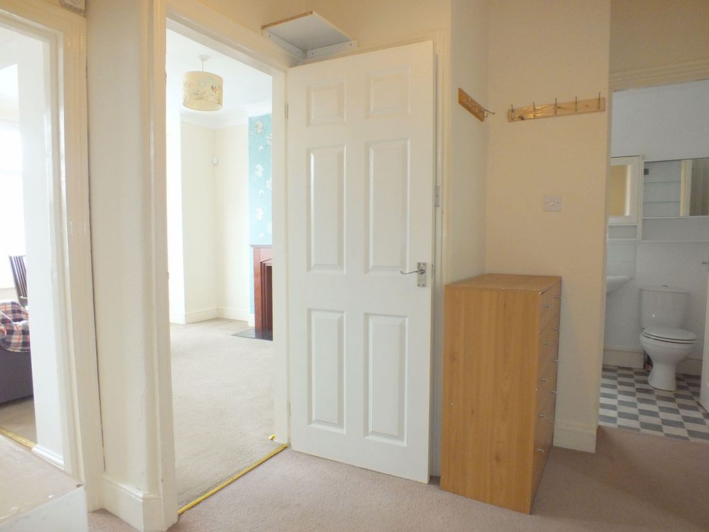 Property photo 2 of 7 Image