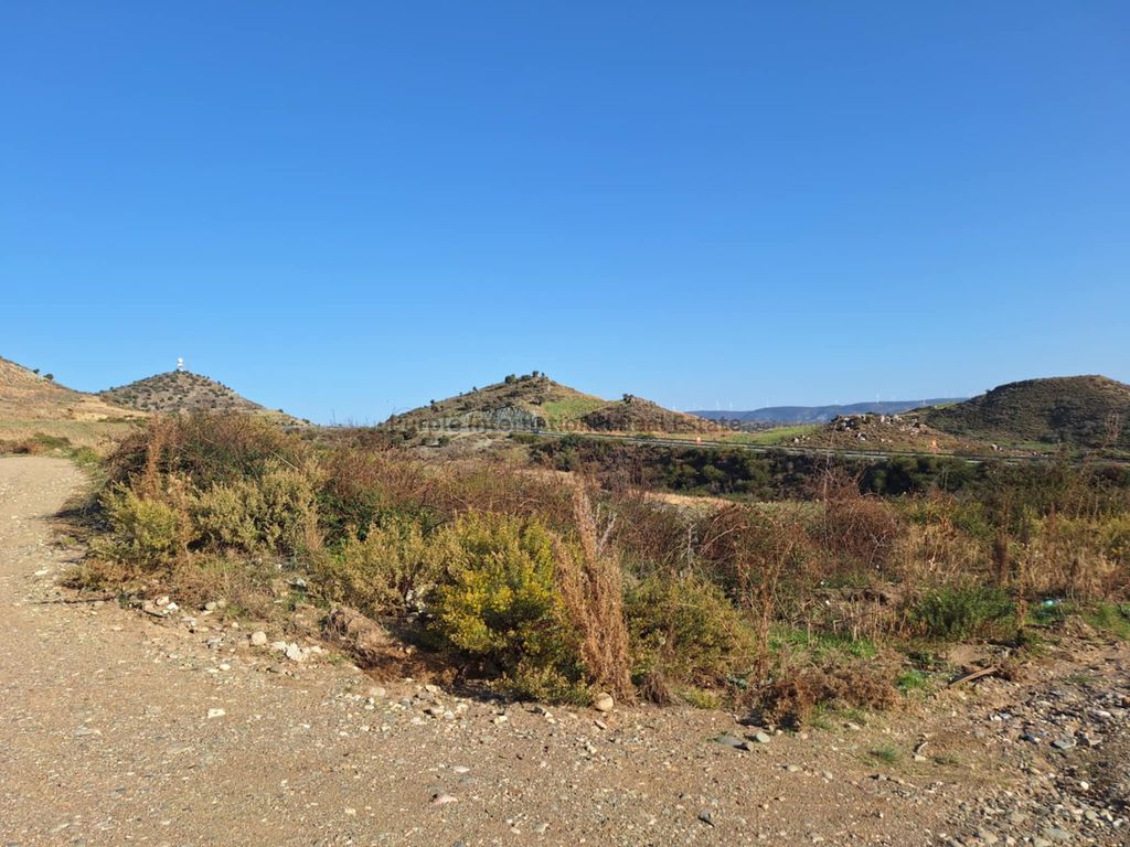 Property photo 2 of 7