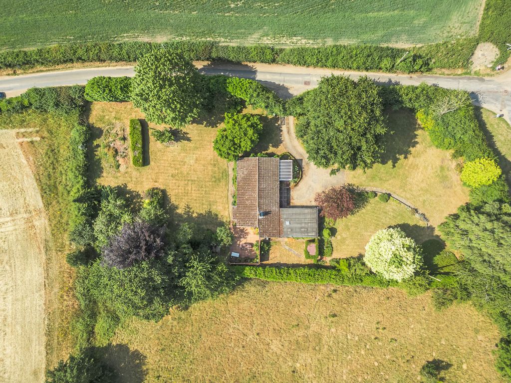 Property photo 3 of 13