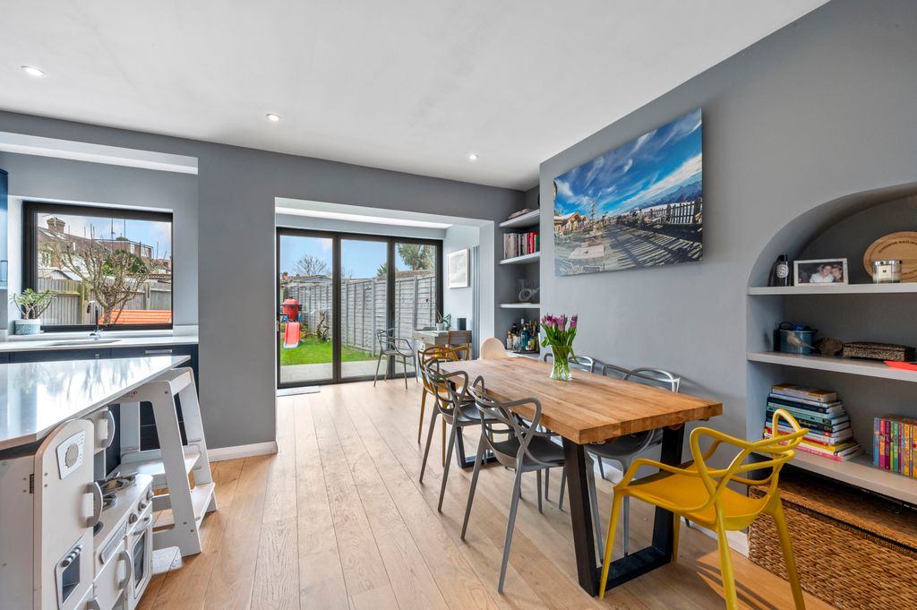 Property photo 1 of 26 Picture No. 03