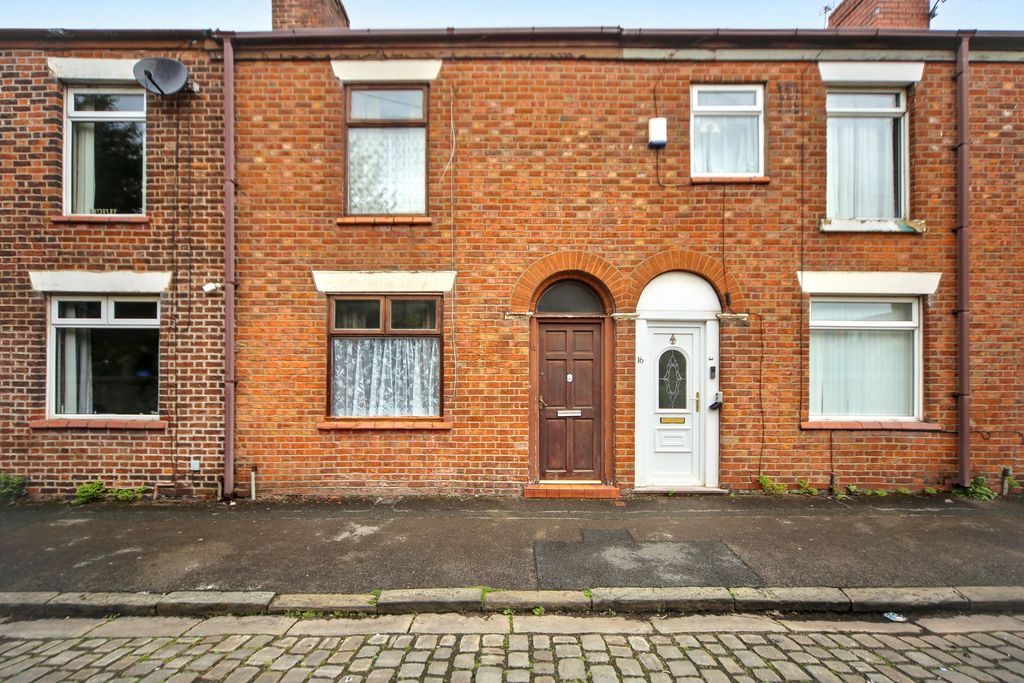 Property photo 1 of 15