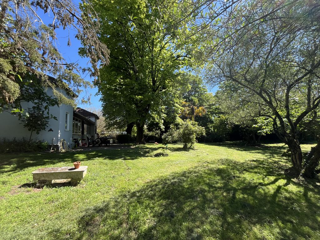 Property photo 3 of 26