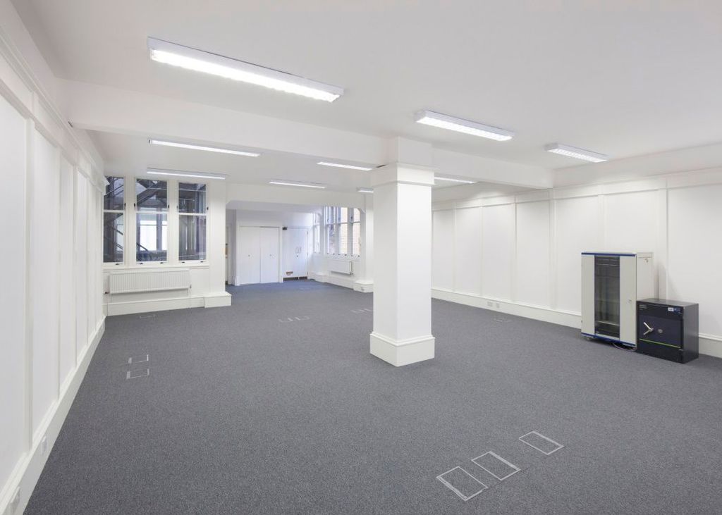 Property photo 3 of 10