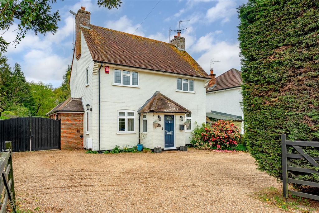 Property photo 1 of 22 Leywood 3.Jpg