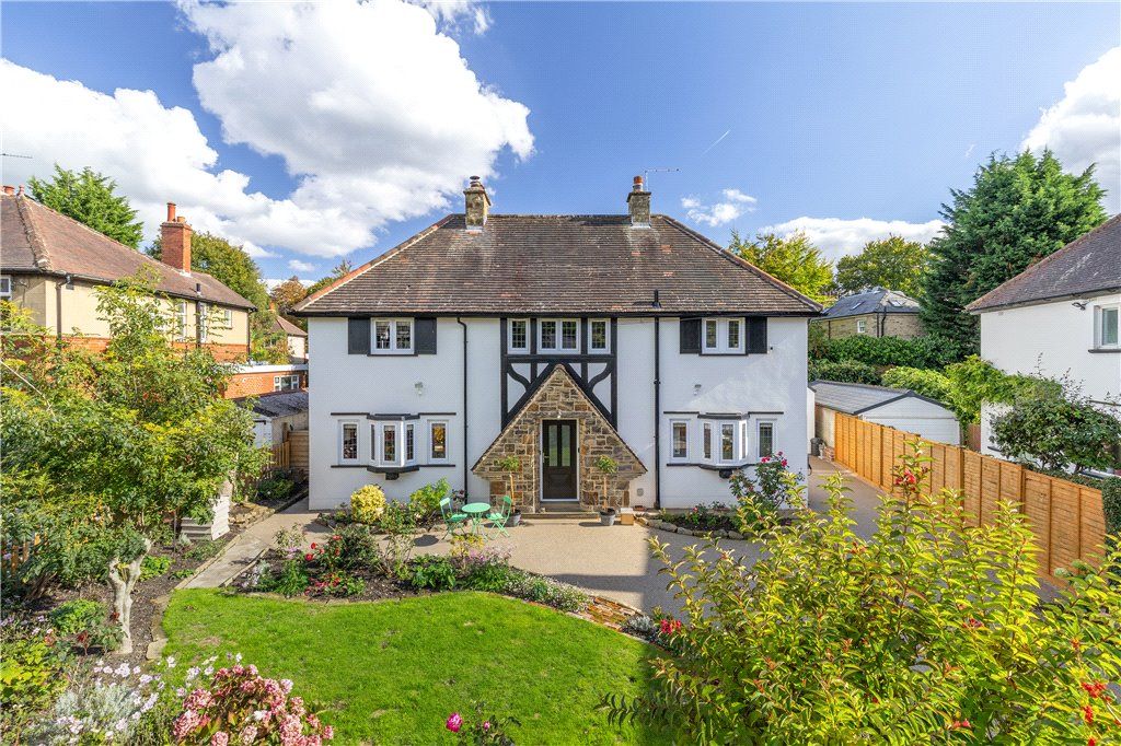 Property photo 1 of 29 External