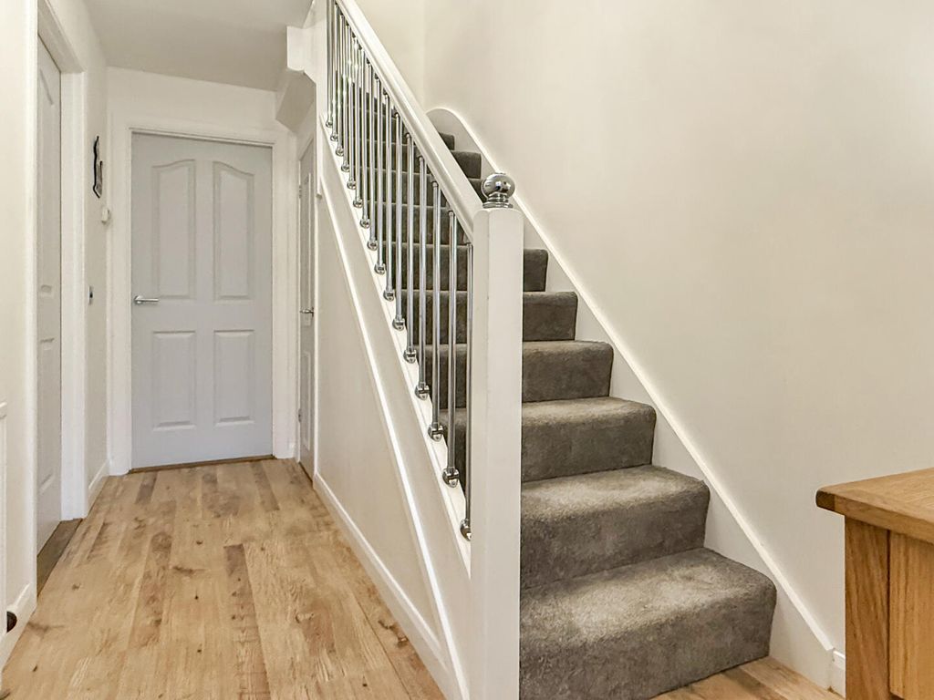 Property photo 3 of 30 Hallway