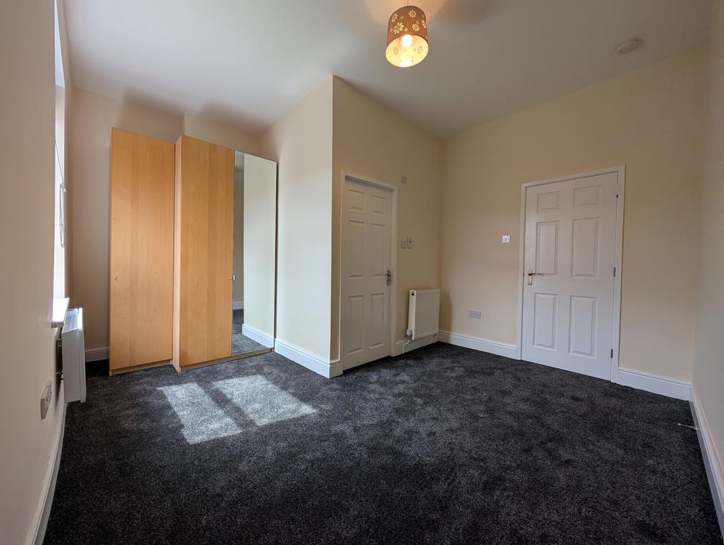 Property photo 3 of 6 Photo 2
