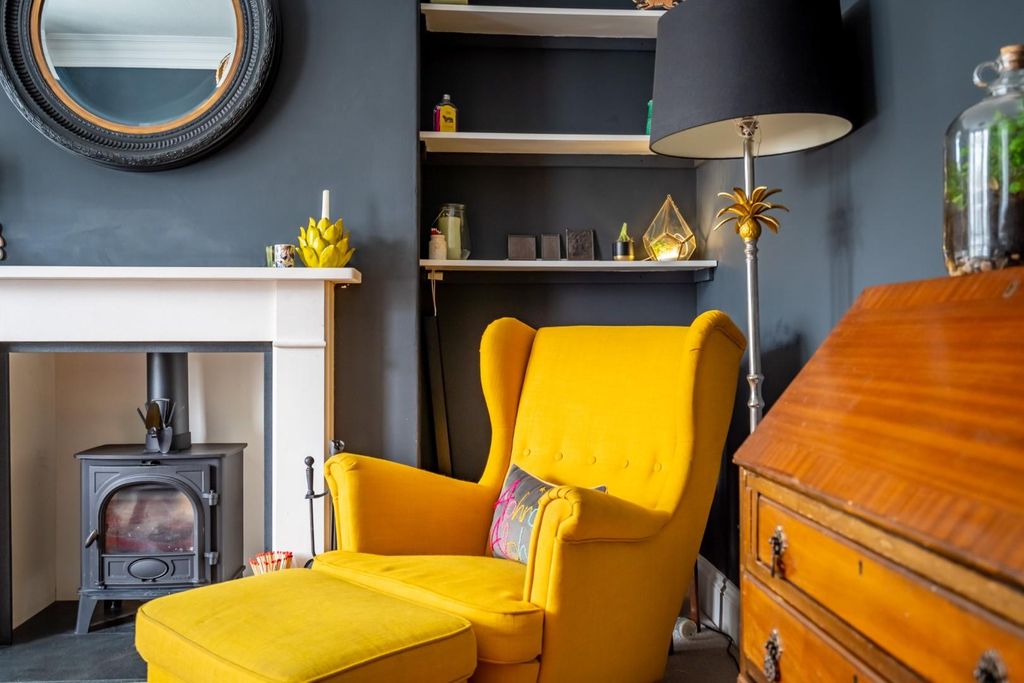 Property photo 3 of 23 Wigginton Terrace-4.Jpg