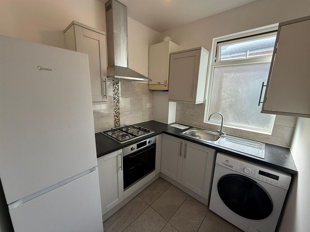 Property photo 3 of 7 3.Jpg