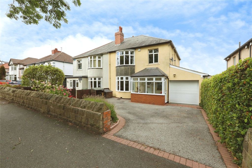 Property photo 1 of 58 Picture No. 72