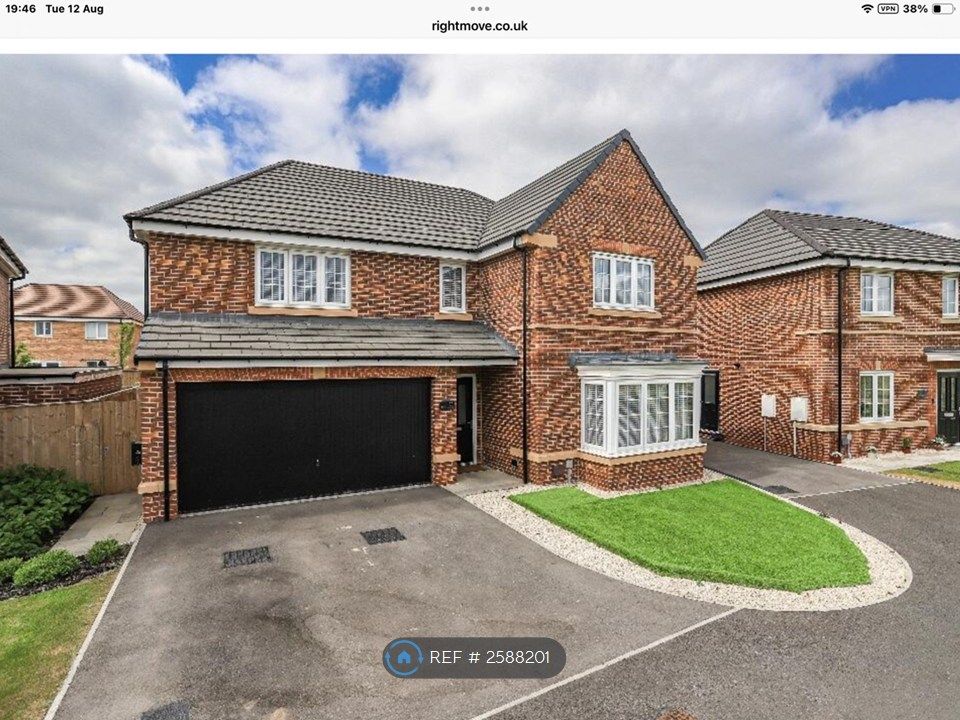 Property photo 1 of 31