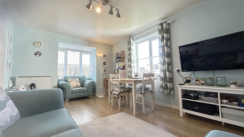 Additional image 10 of 2 bed flat for salePuffin Way, Broad Haven, Haverfordwest SA62