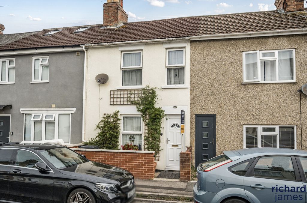 Property photo 1 of 20 0Dd137B704d94F52A606F279c71d12B8