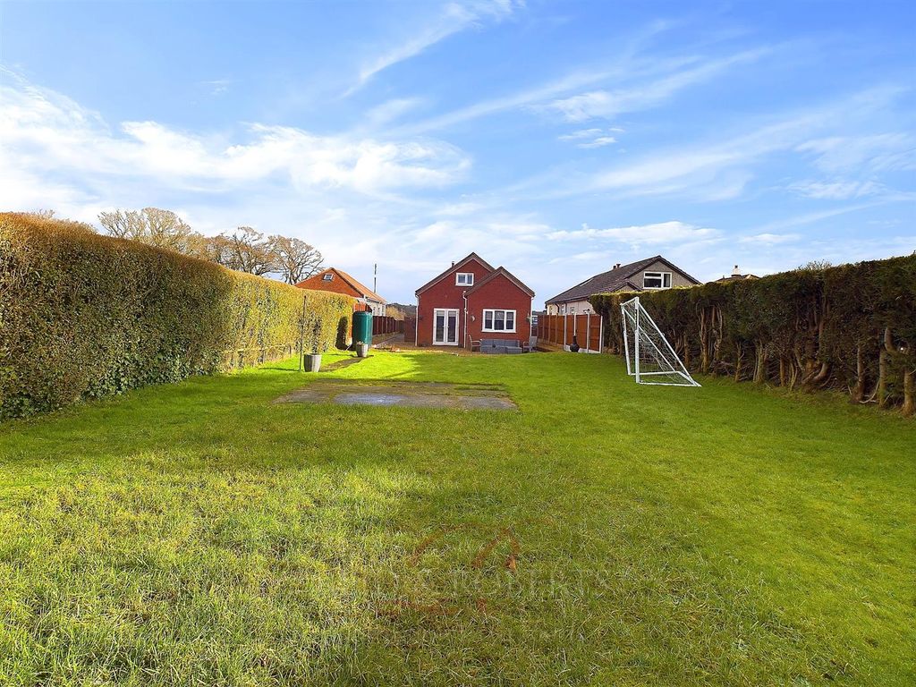 Property photo 1 of 55 Cam04884G0-Pr0014-Still014.Jpg