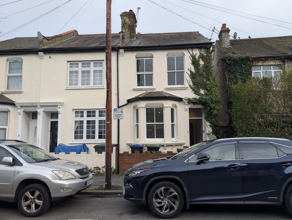 Property photo 1 of 14