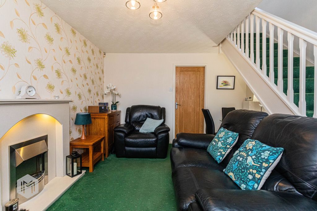 Property photo 2 of 16 Picture No. 03