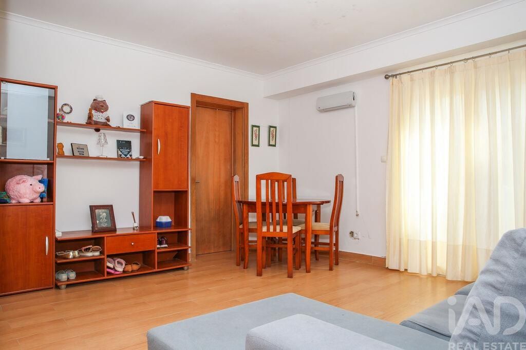 Property photo 2 of 30