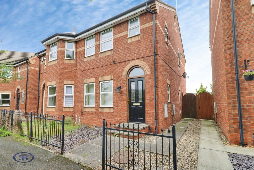 Property photo 1 of 19 Pbox-Img.Jpg