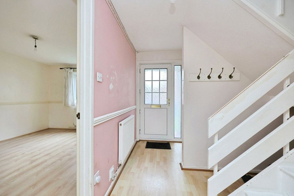 Property photo 2 of 17 Pbox-Img.Jpg