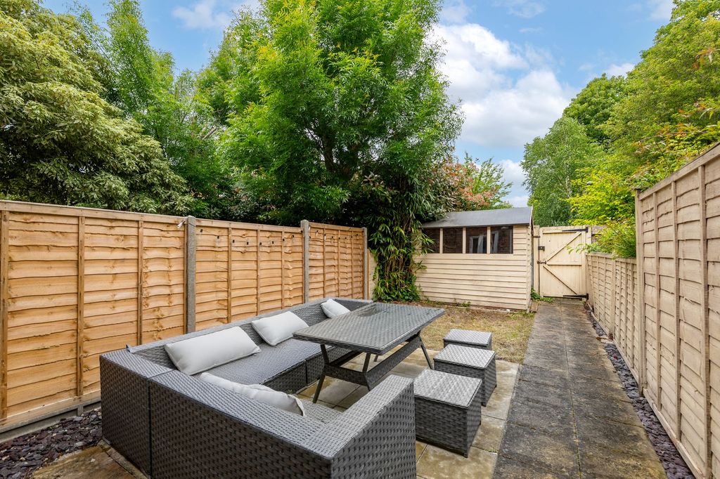 Property photo 2 of 15