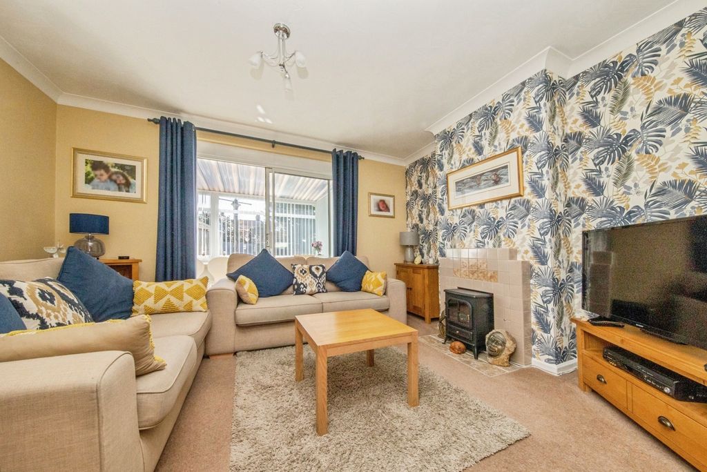 Property photo 1 of 20 Pbox-Img.Jpg