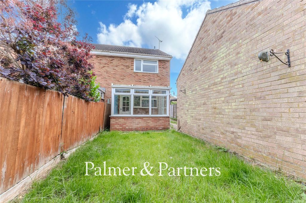 Property photo 2 of 14 Picture No. 04