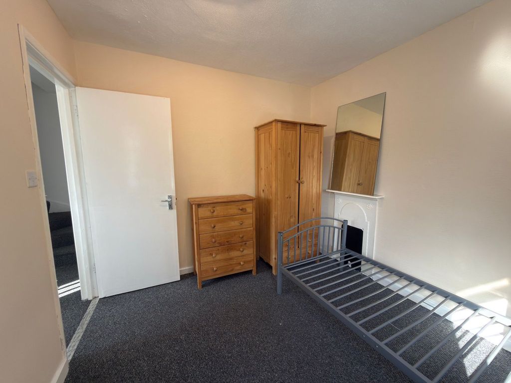 Property photo 3 of 13 Gallery