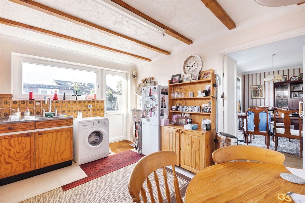 Property photo 2 of 16 Picture No. 04
