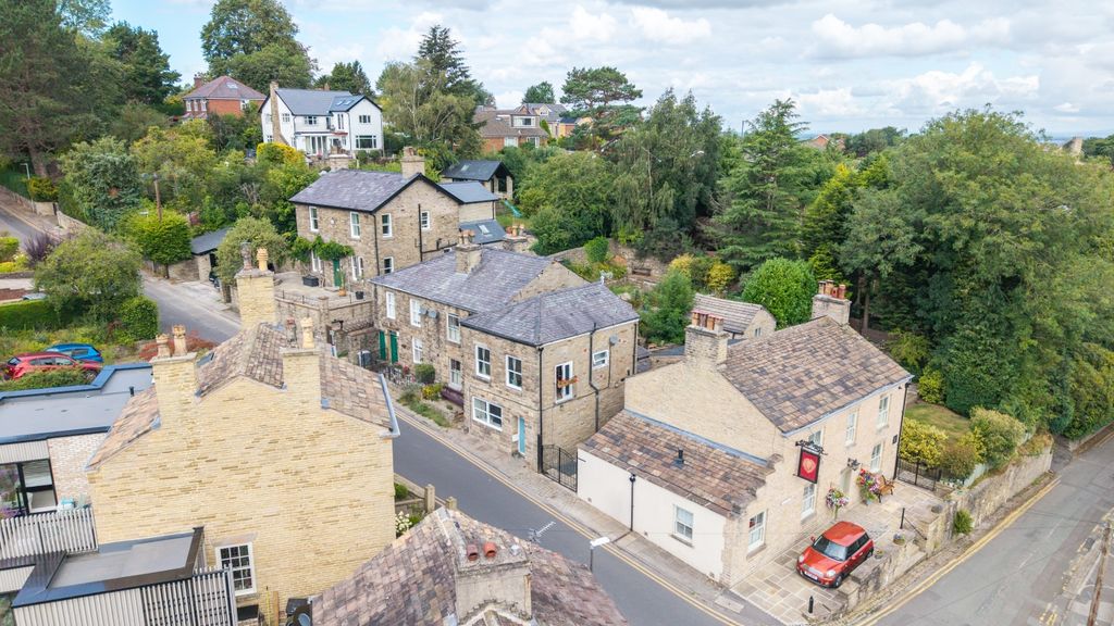 Property photo 2 of 16 1 Chancery Lane