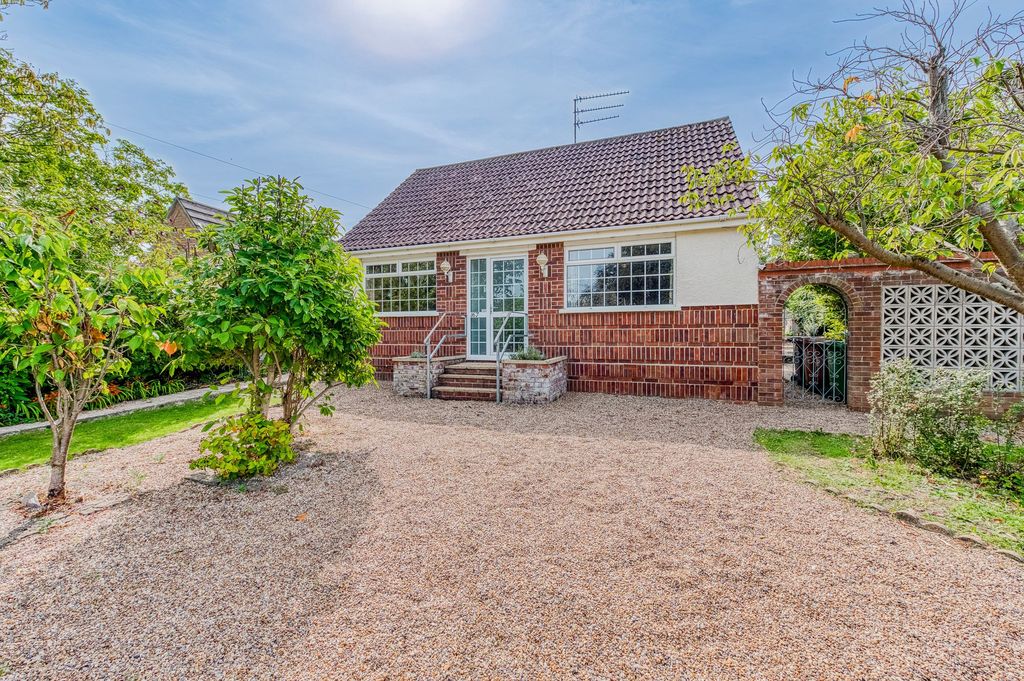 Property photo 1 of 23
